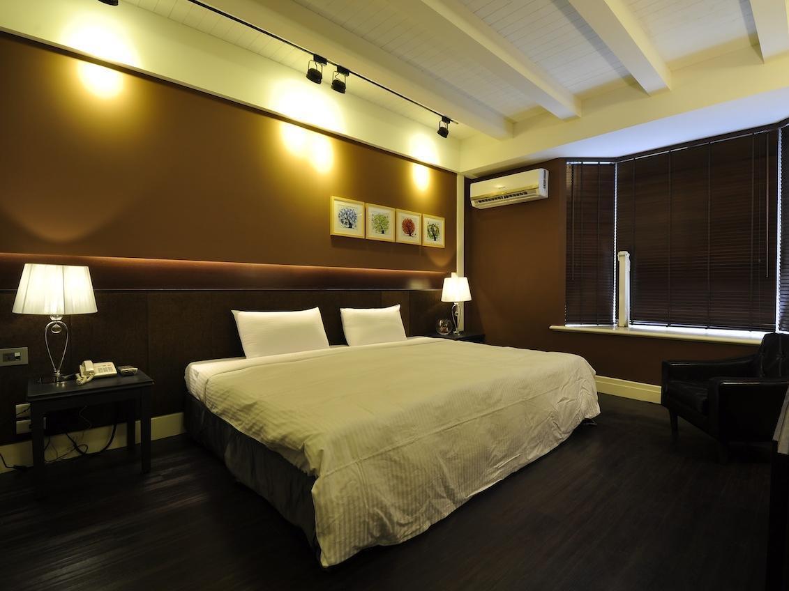 Young Motel Taitung ภายนอก รูปภาพ