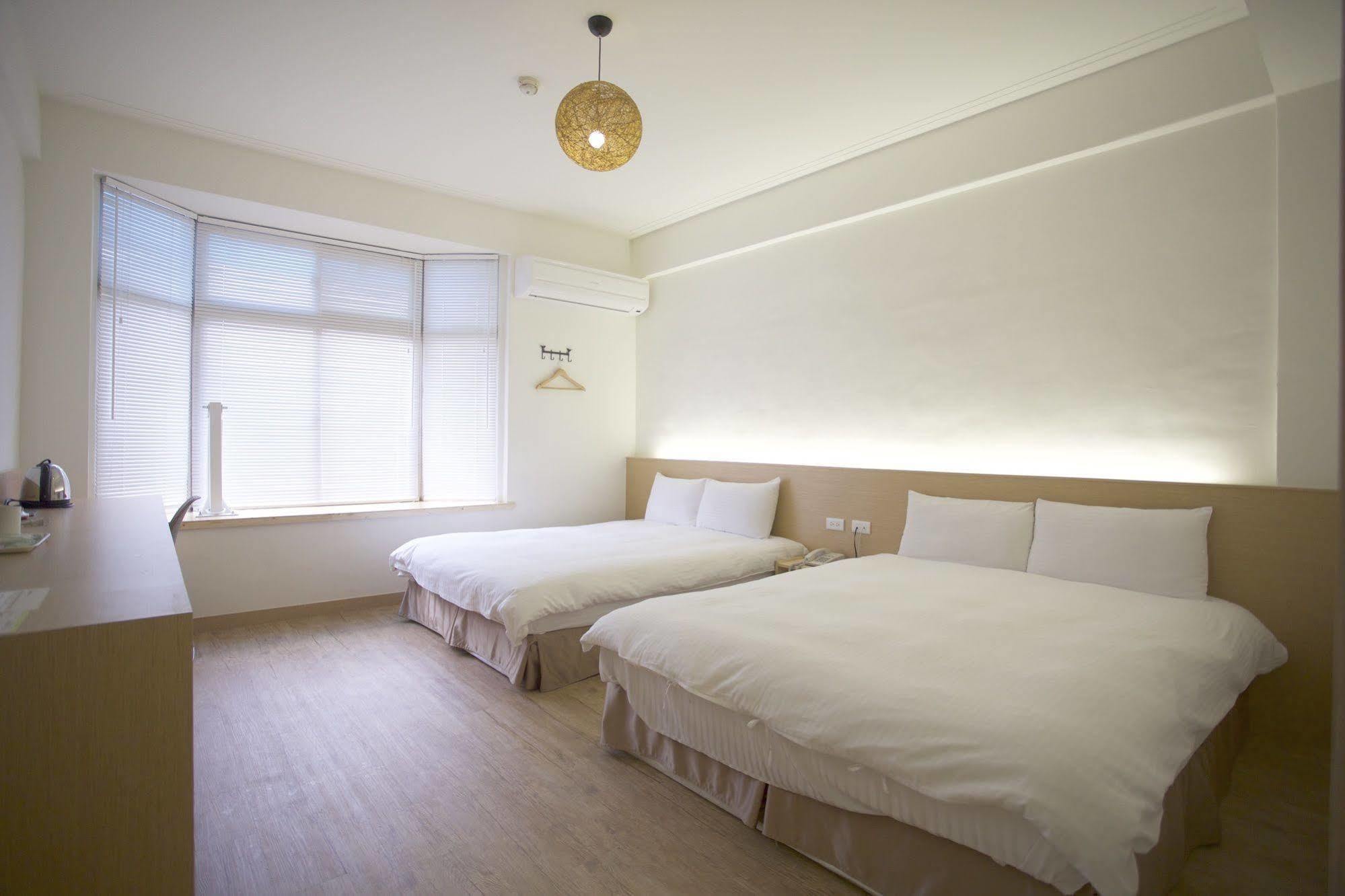 Young Motel Taitung ภายนอก รูปภาพ