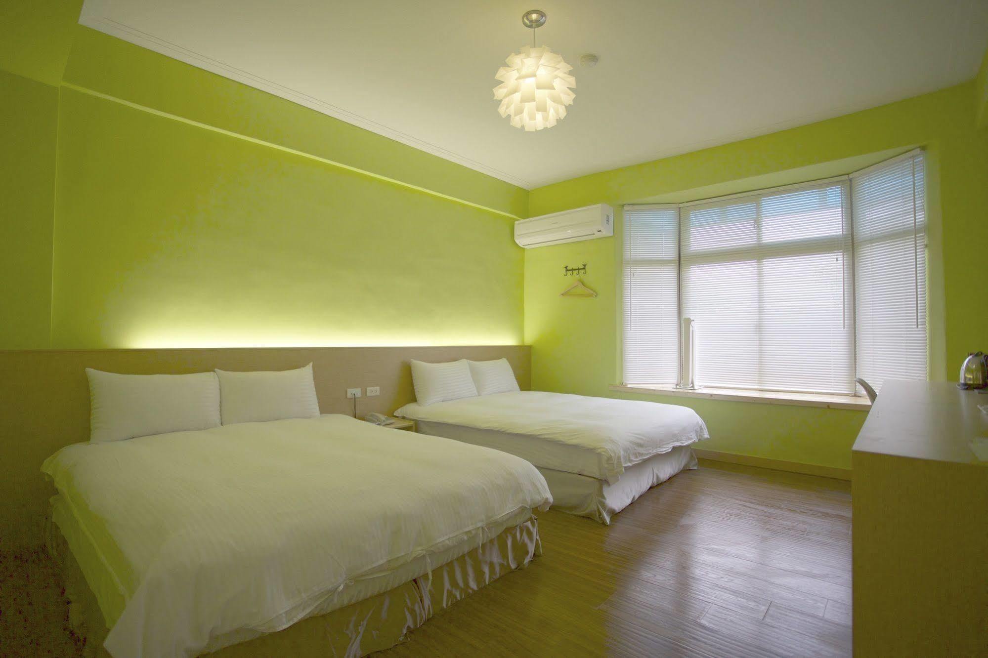 Young Motel Taitung ภายนอก รูปภาพ